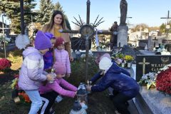 31c9d2ec-a0e0-4a50-bac4-286a37d9ed0b