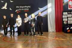 8a7b4832-50cd-42d5-8d9d-ebe35729c2d7