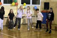 7c6e249e-4f5b-4ff6-9c7b-456ad29b4b1b