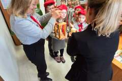 21f0a0dc-bddd-4ba4-b032-bd4c1971907a