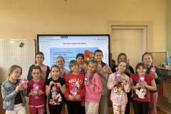 614f9301-f37d-4309-90ed-558e3733e2f3