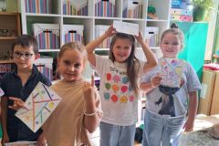 195604f2-42e8-4a7c-98b9-5b5c922ad466