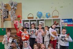 8259f027-4896-49b1-a2e9-301bdb3e3988