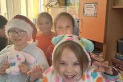 9ab2ef4c-b272-400a-8ec6-6aa54774d720