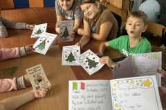 12ce5693-1353-43a5-9759-50399d6113bd