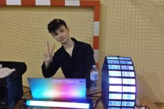 f2578025-8f3c-435e-9b9d-5e34a167920c