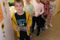 8754e619-1aa6-41e5-9731-b9227fc12a70