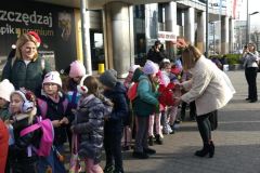 e936edcf-1198-407c-a680-824d04fcc677