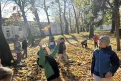 12de4d66-c3c3-4837-ac19-65a8c1d62b73