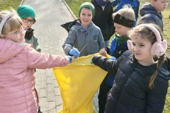 1b7638c3-a9e1-4bf2-881f-afbf710940b6