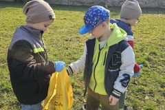 b4eb7440-d7cd-48a3-94a3-0b25142c8c33