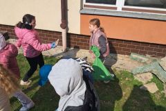 dbb610ae-b446-4db7-a6c7-c0fe3d5d24d3