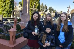 de185006-6e9b-4953-8f26-d91ca36d80e2