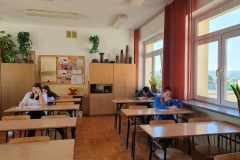 5faa150b-aa67-4bec-9cbf-be08fd01886d