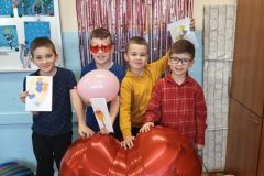 21c11cf9-7281-463f-81a9-9b1ed60cb131