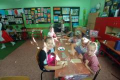 04dcfb31-b4a1-408d-b589-952182eba3d2