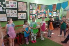 da258519-1b41-458b-94b7-9a4ad14826df