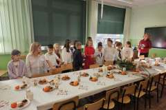 b11d0864-fe58-4239-bd56-4f51b122d51f