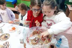 e72b94c6-3b04-4a0c-abdb-dd26e62c9d2f