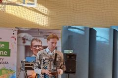 4e40d69f-518a-4230-872f-61169d1af876