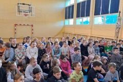 9dfdde62-6178-40e6-83b5-653c3164297c