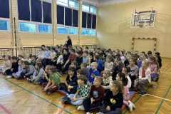 50e0bedb-910b-4ed8-bbf1-8373b2021899