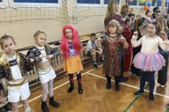 121b46d2-66fa-4bee-beca-784b31645aea