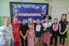 33242e0d-81b4-46e8-bc9d-c72e5fba7854