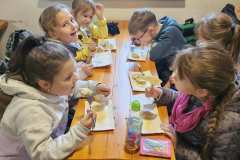 c20609e5-a98b-4781-954e-351b5a431ba1